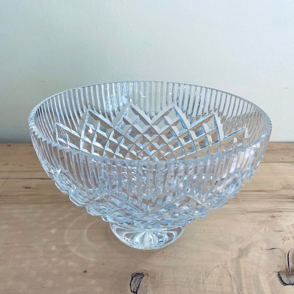 Waterford Crystal Irish Lace Bowl Ribbed Rim 8" Diamond Footed Signed